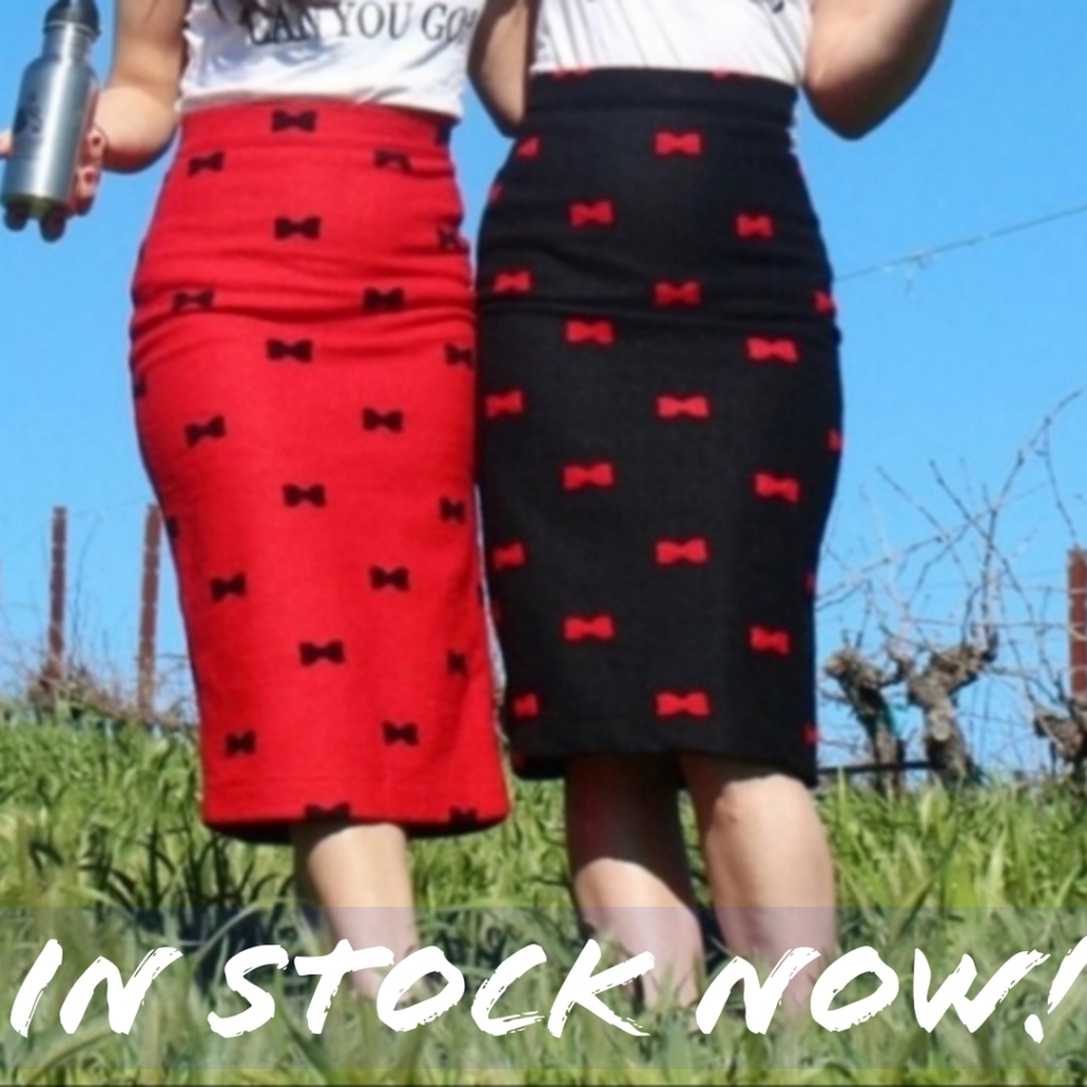 🆕️ PinUp Style Pencil Skirts with bow print - Picture 1 of 5